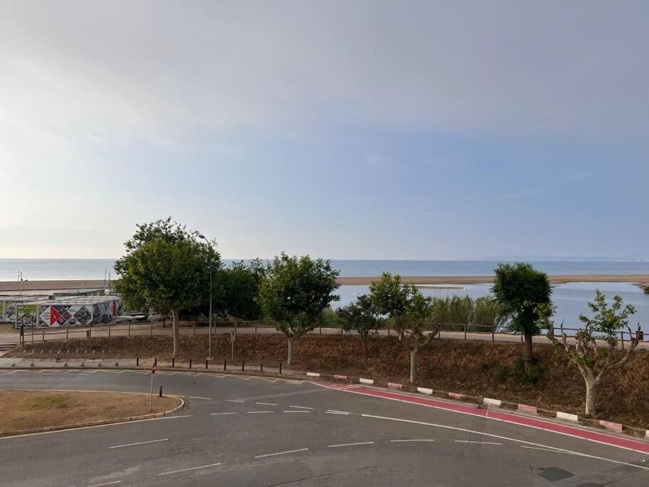 3Apartamento De Tres Habitaciones Empuriabrava Kültér fotó