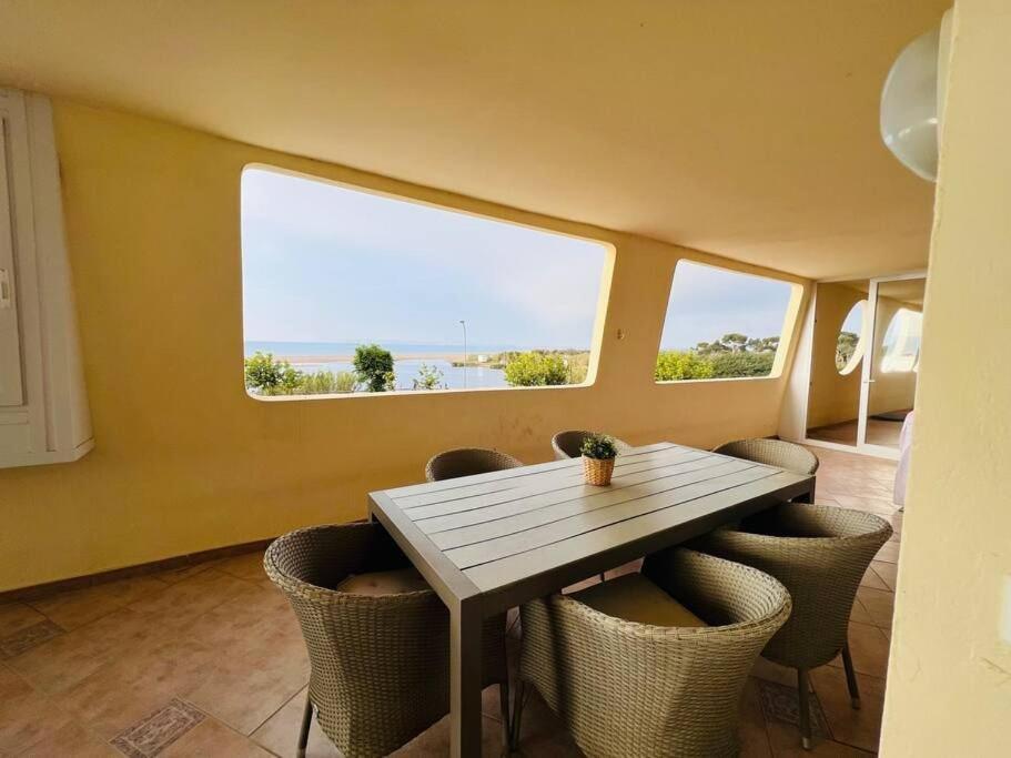 3Apartamento De Tres Habitaciones Empuriabrava Kültér fotó