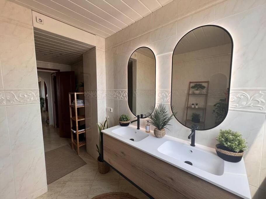 3Apartamento De Tres Habitaciones Empuriabrava Kültér fotó